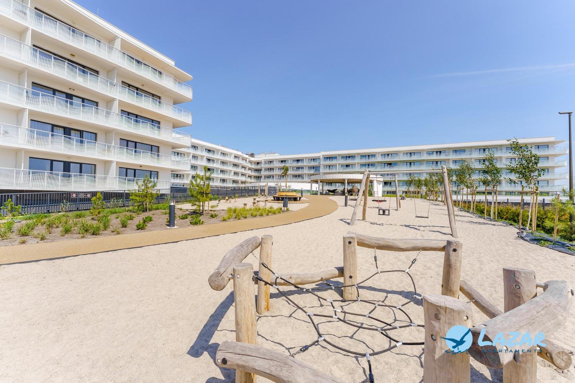Lazar Apartamenty Polanki Aqua Kolobrzeg Bagian luar foto