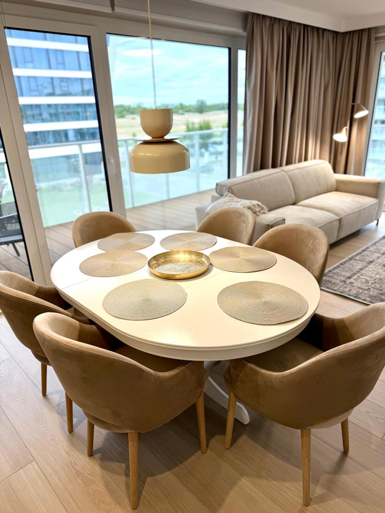 Lazar Apartamenty Polanki Aqua Kolobrzeg Bagian luar foto
